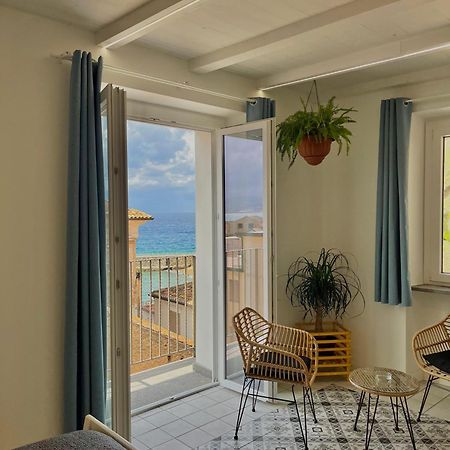Casa Vacanze Penelope 피조 외부 사진