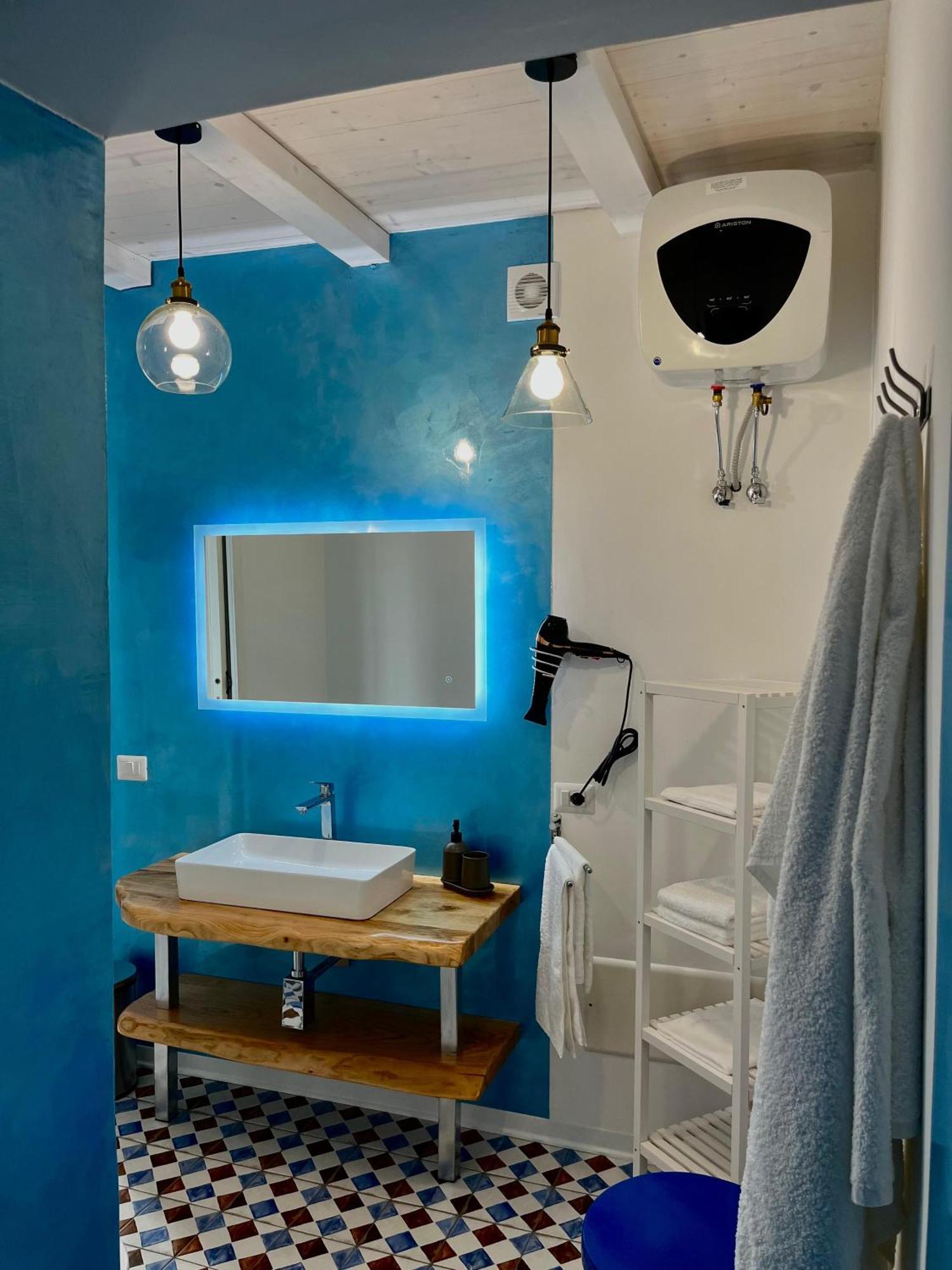 Casa Vacanze Penelope 피조 외부 사진