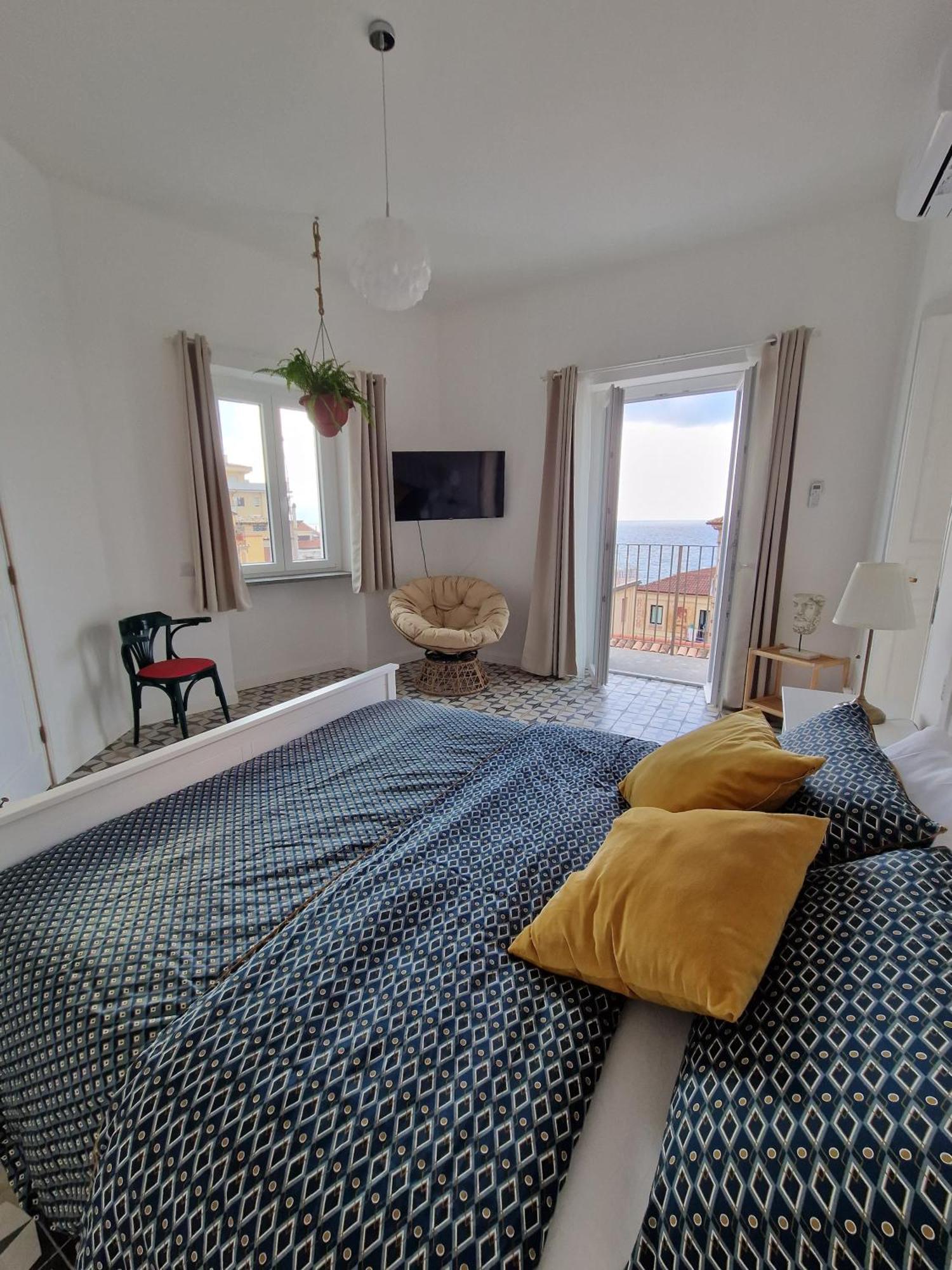 Casa Vacanze Penelope 피조 외부 사진