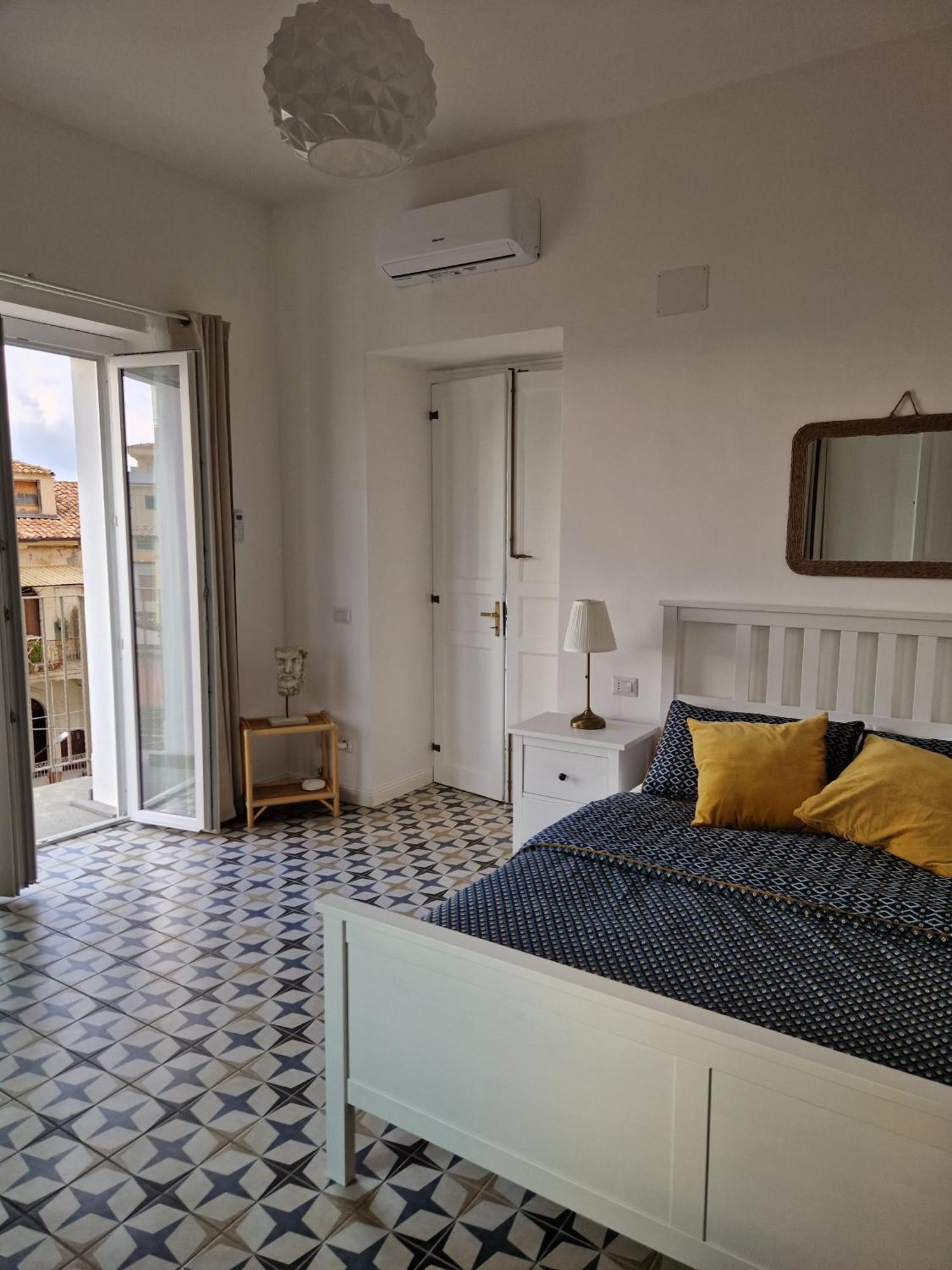 Casa Vacanze Penelope 피조 외부 사진