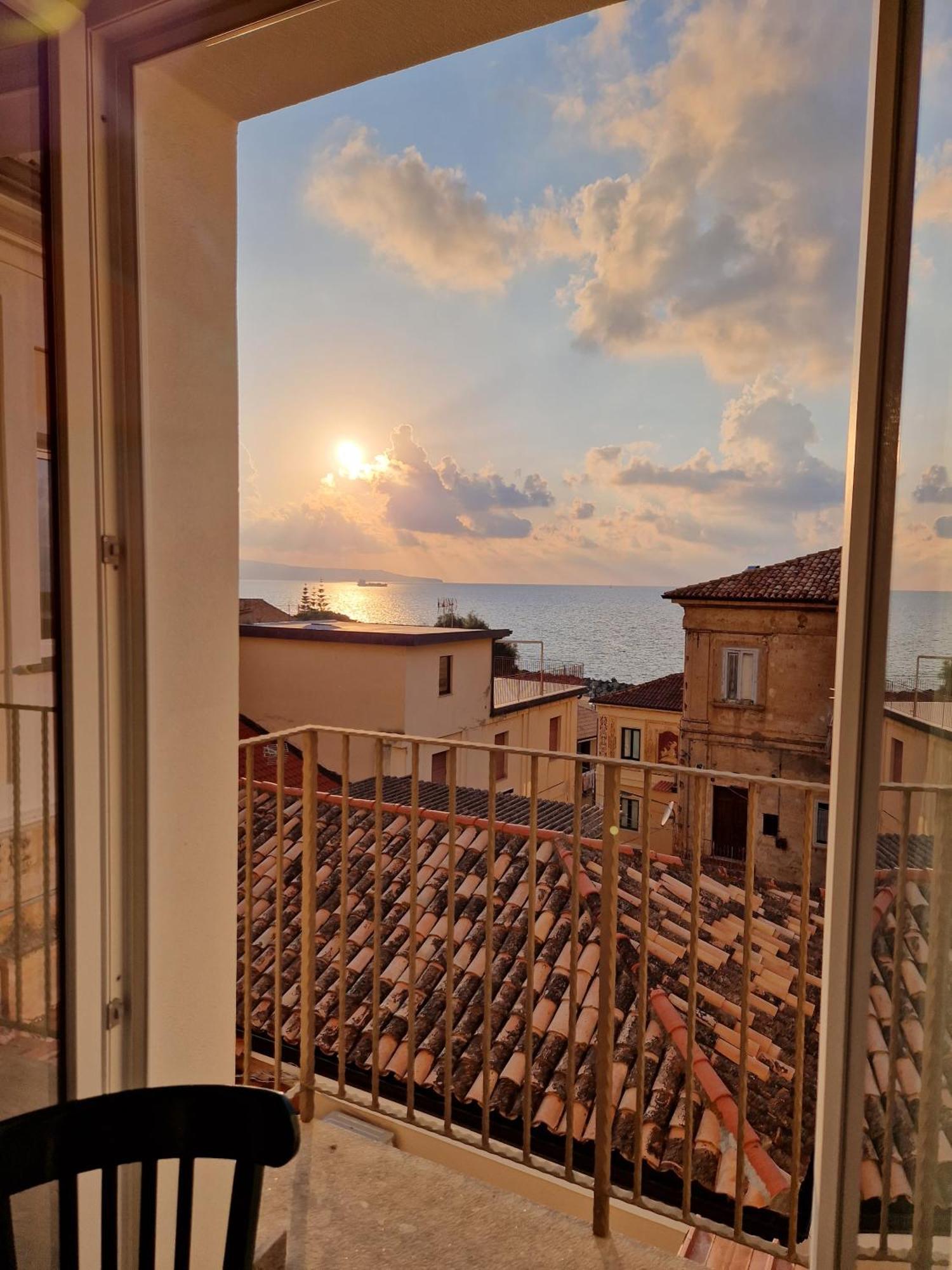 Casa Vacanze Penelope 피조 외부 사진